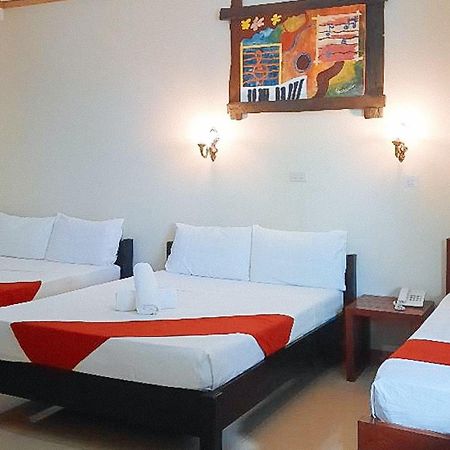 פורטו פרינססה Reddoorz At New Casamila Hotel Palawan מראה חיצוני תמונה