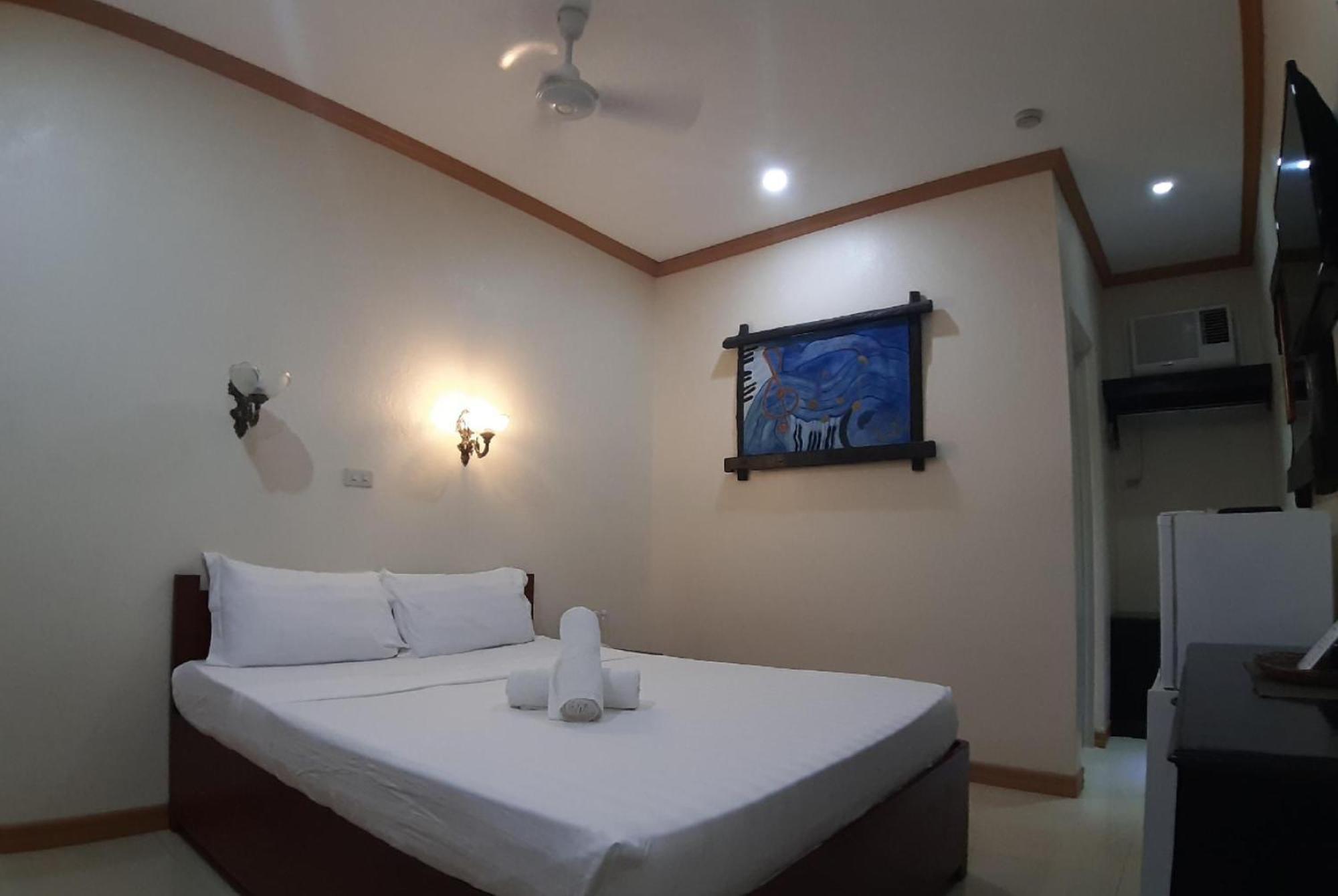 פורטו פרינססה Reddoorz At New Casamila Hotel Palawan מראה חיצוני תמונה